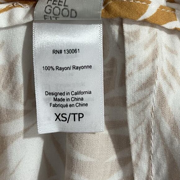 L Space Hermosa Floral Wrap Skort Size XS Yellow Seaside Escape Tropical Beachy - Picture 6 of 7